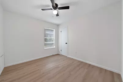 11918 Southview Street, Houston, TX 77047 - Photo 13