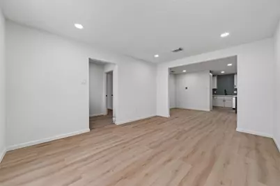 11918 Southview Street, Houston, TX 77047 - Photo 27