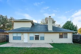 2803 Green Hollow Ct, Missouri City, TX 77489 - Photo 17
