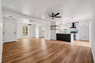 10911 Murr Way, Houston, TX 77048 - Photo 7