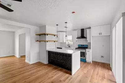 10911 Murr Way, Houston, TX 77048 - Photo 3
