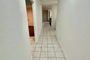 16538 Twinwalker Drive, Houston, TX 77049 - Photo 5