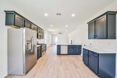 12975 Daniel Springs Lane, Magnolia, TX 77354 - Photo 9