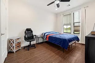 1531 Woodbend Park W, Houston, TX 77055 - Photo 23