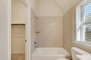 3610 Brattain Dr, Rosharon, TX 77583 - Photo 7