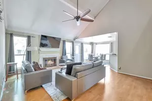 6303 Carissa Ct, Sugar Land, TX 77479 - Photo 11