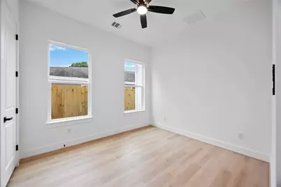 7819 Bowen Street #A-B, Houston, TX 77051 - Photo 13