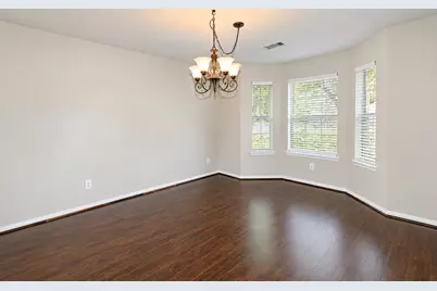 3111 Stratford Bend Drive, Sugar Land, TX 77498 - Photo 5