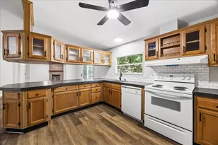 12228 Thornwood Dr, Plantersville, TX 77363 - Photo 13