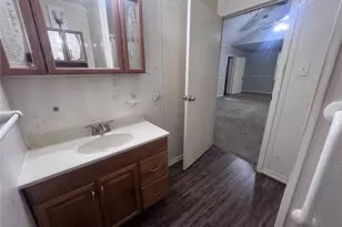 917 Laurel St, La Marque, TX 77568 - Photo 13