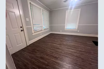 917 Laurel Street, La Marque, TX 77568 - Photo 3