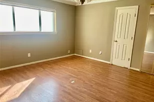 8703 Ashwyne Ln, La Porte, TX 77571 - Photo 3