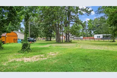 21658 County Road 3749D, Cleveland, TX 77327 - Photo 15