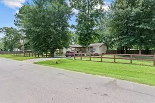 21658 County Rd 3749D, Cleveland, TX 77327 - Photo 3