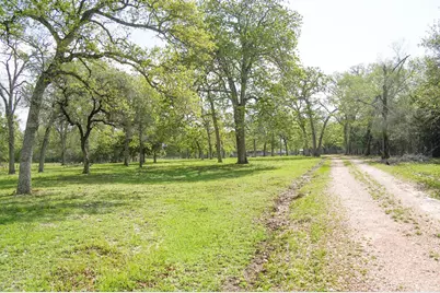 4731 Krischke Road, Schulenburg, TX 78956 - Photo 5