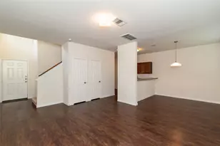 14410 Acuna Ln, Houston, TX 77045 - Photo 5