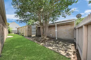 4155 Amir St, Houston, TX 77072 - Photo 7