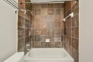 13859 Hollowgreen Dr, Houston, TX 77082 - Photo 27