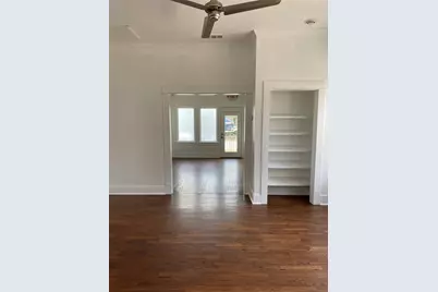 709 E 11, Houston, TX 77008 - Photo 5