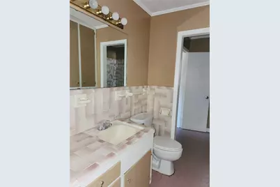 512 Camellia Avenue, Orange, TX 77630 - Photo 21