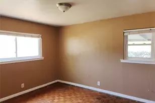 512 Camellia Ave, Orange, TX 77630 - Photo 15
