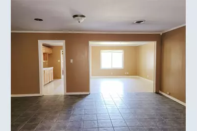 512 Camellia Avenue, Orange, TX 77630 - Photo 3