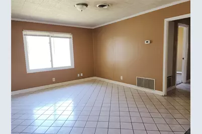 512 Camellia Avenue, Orange, TX 77630 - Photo 7