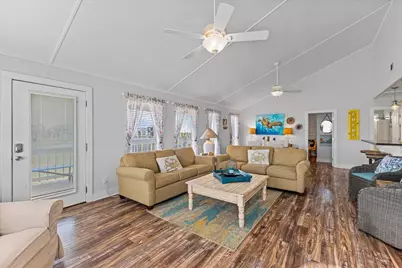 3089 Patty, Crystal Beach, TX 77650 - Photo 7