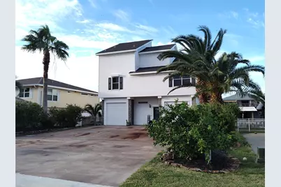 1318 Hawaii Drive, Tiki Island, TX 77554 - Photo 37