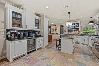 1395 Ford Avenue, Dayton, TX 77535 - Photo 11