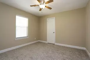12531 Hazelwood Ln, Houston, TX 77077 - Photo 13