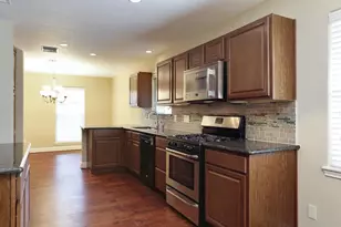 12531 Hazelwood Ln, Houston, TX 77077 - Photo 9