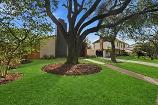 11303 Olympia Dr, Houston, TX 77077 - Photo 5