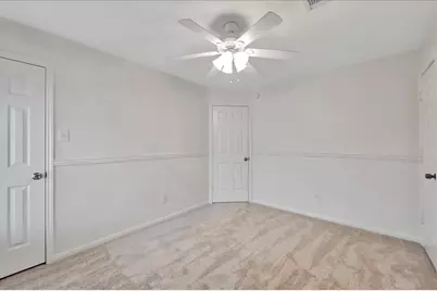14010 Hazel Ridge Court, Houston, TX 77062 - Photo 29