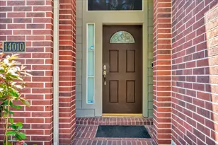 14010 Hazel Ridge Ct, Houston, TX 77062 - Photo 3