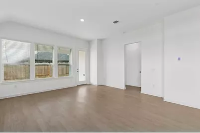 6703 Alejandro Place, Cove, TX 77523 - Photo 9