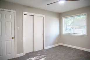 5502 Elm Tree Dr, Houston, TX 77048 - Photo 17