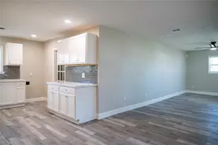 5502 Elm Tree Dr, Houston, TX 77048 - Photo 9