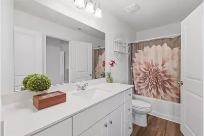 10138 Tiger Flower Lane, Houston, TX 77016 - Photo 9