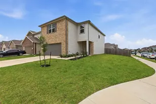 10138 Tiger Flower Ln, Houston, TX 77016 - Photo 13