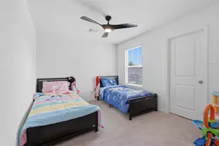 10138 Tiger Flower Ln, Houston, TX 77016 - Photo 7