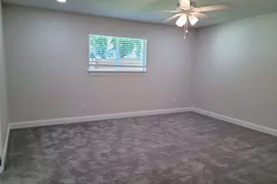 11926 Stillwater Dr, Houston, TX 77070 - Photo 15