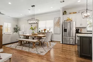 1026 W 24th St, Houston, TX 77008 - Photo 9