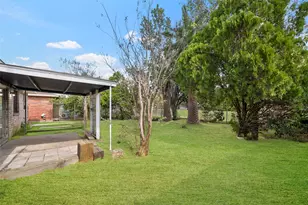 13335 Ambrose St, Houston, TX 77045 - Photo 27