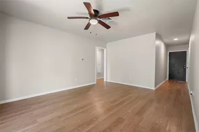 13335 Ambrose Street, Houston, TX 77045 - Photo 9