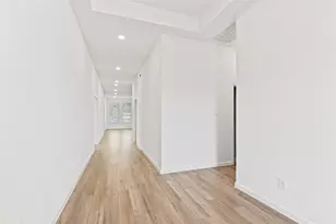 18211 Saffron Sun St, Conroe, TX 77302 - Photo 3