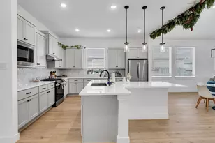 2211 Cherry Brg Ln, Tomball, TX 77375 - Photo 3