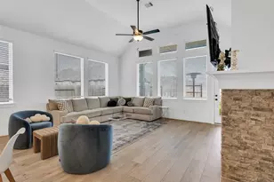 2211 Cherry Brg Ln, Tomball, TX 77375 - Photo 11