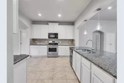 310 Fairwood Springs Lane, Richmond, TX 77406 - Photo 5