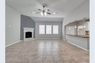 310 Fairwood Springs Lane, Richmond, TX 77406 - Photo 9